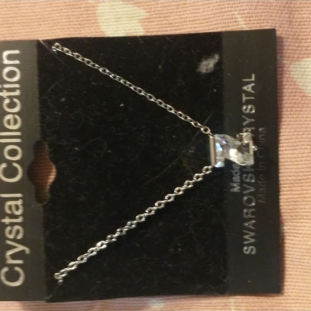 NWTS! Swarovski Crystal Geometric Pendant Necklace With Adjustable Silver Chain